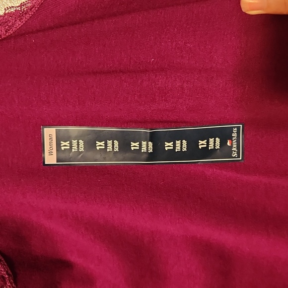 St. John's Bay Tank Scoop Color/Berry Purple size 1X - Picture 4 of 6